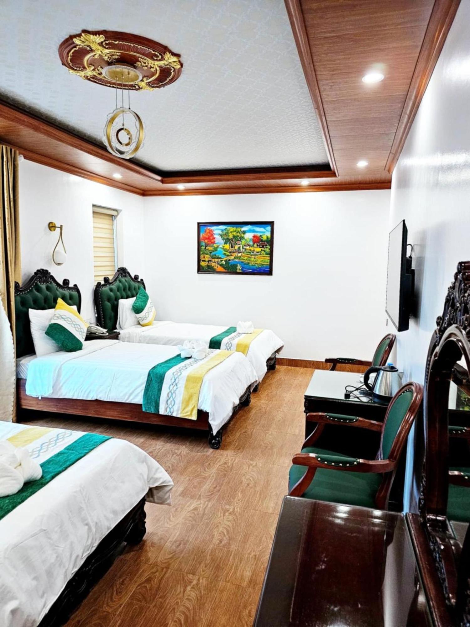 Sky Hotel Vang Vieng Extérieur photo