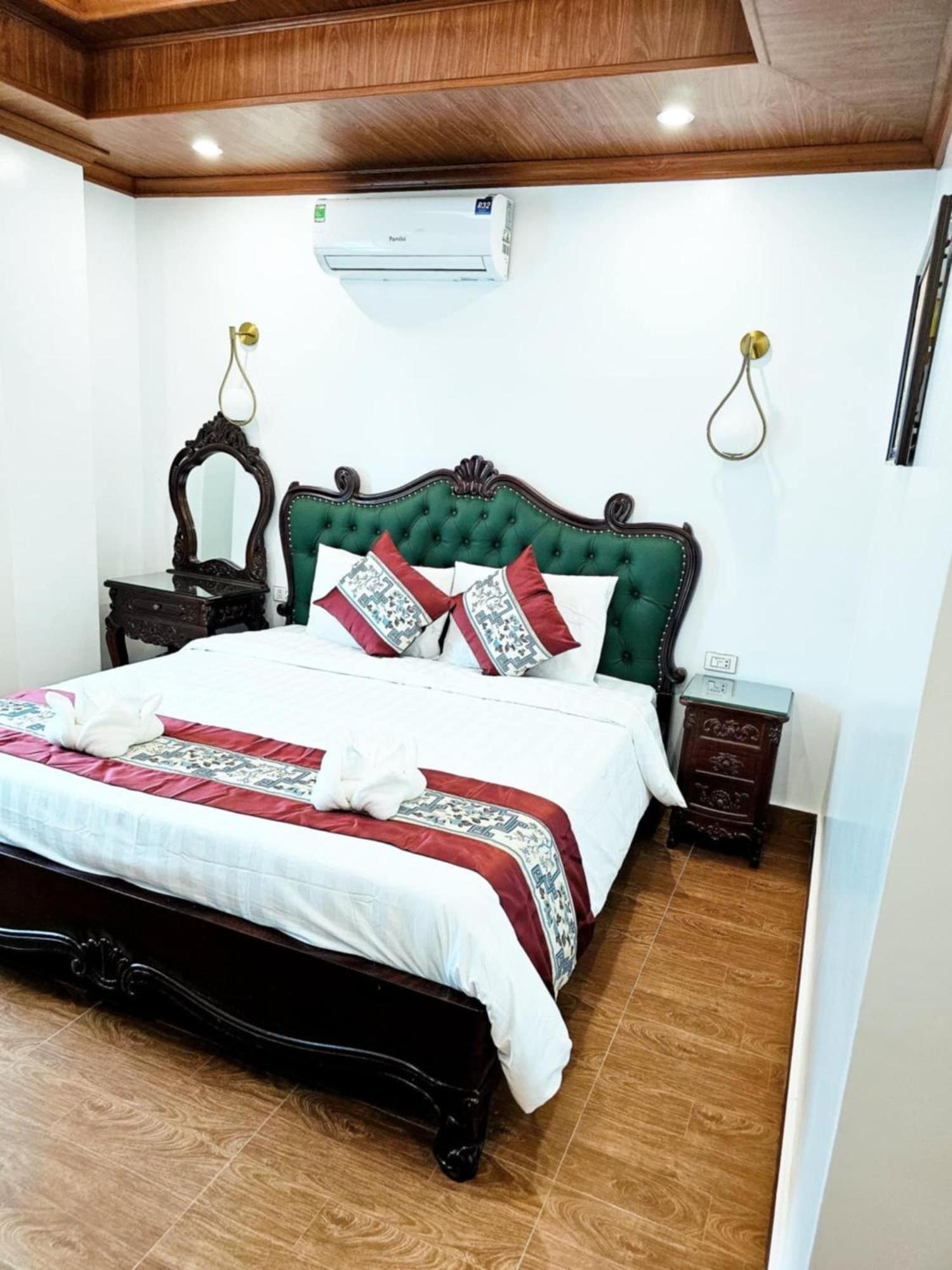 Sky Hotel Vang Vieng Extérieur photo